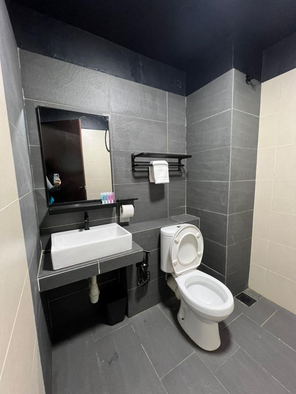 Samsara Studio Apartment At Kompleks Mutiara Gm Gua Musang Bagian luar foto